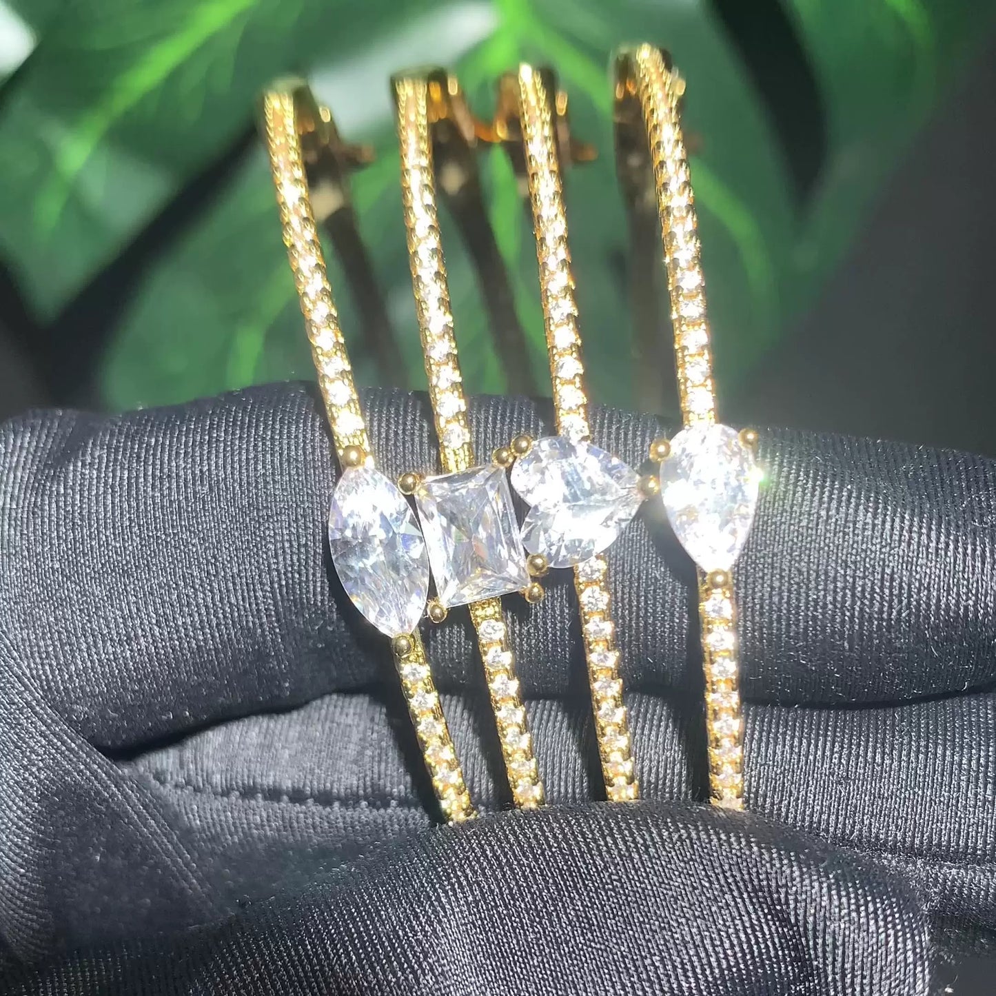 MiniLux zirconia bangle
