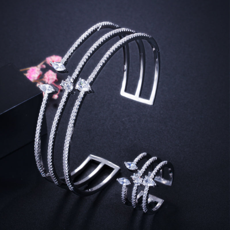 Luxury zirconia bangle set