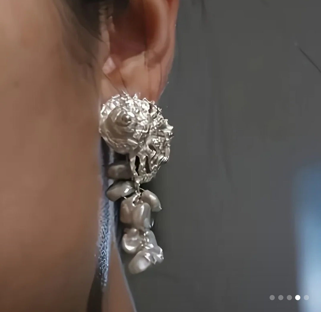 Silver Plated Seashell Trochus Earring