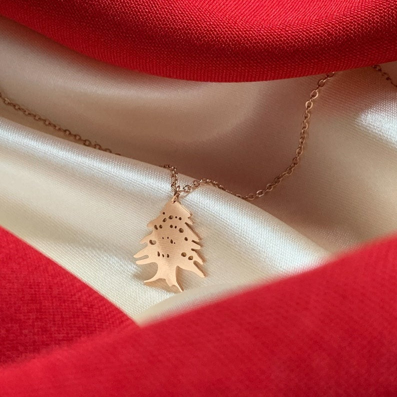 MiniLux Simple Cedar Necklace عقد ارزة لبنان