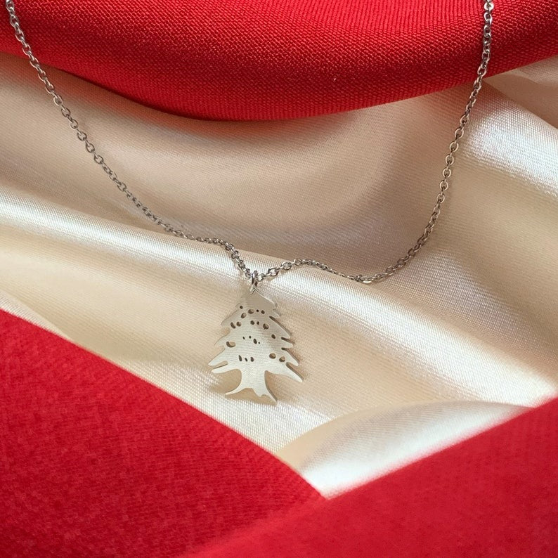 MiniLux Simple Cedar Necklace عقد ارزة لبنان