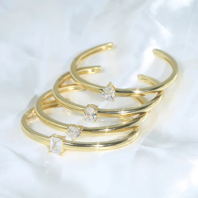 MiniLux simple golden bangle