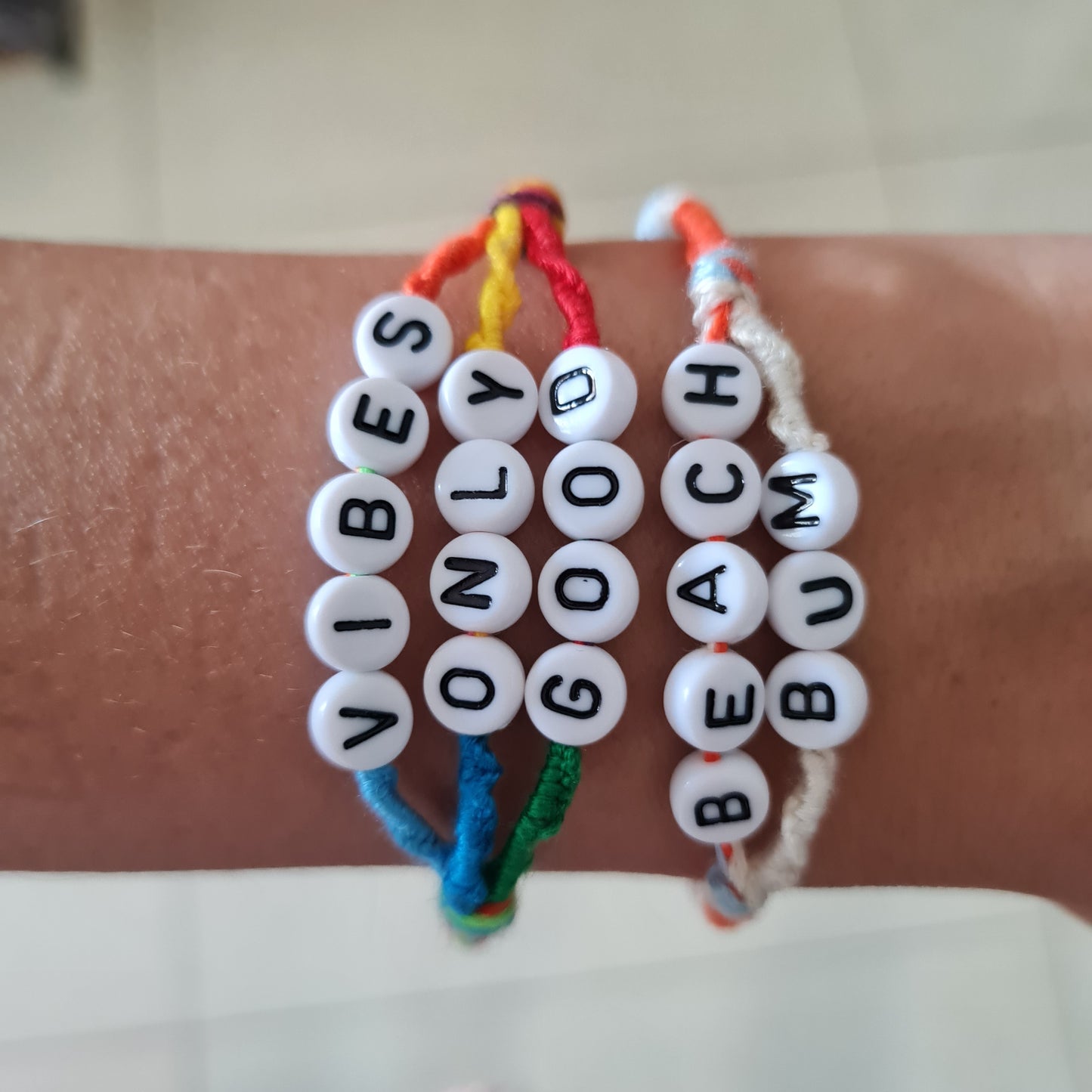 Letter Boho bracelet "Good Vibes"