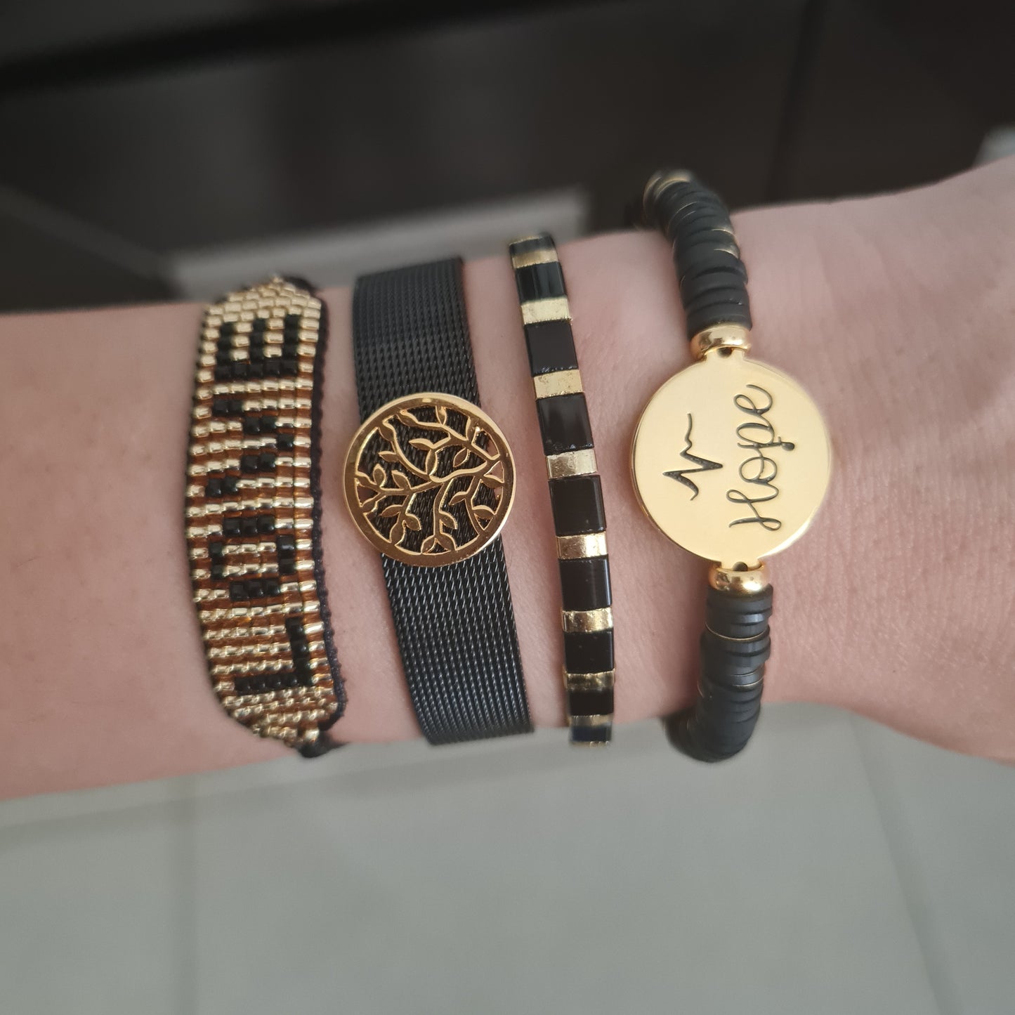 Hope, dreams, believe bracelet