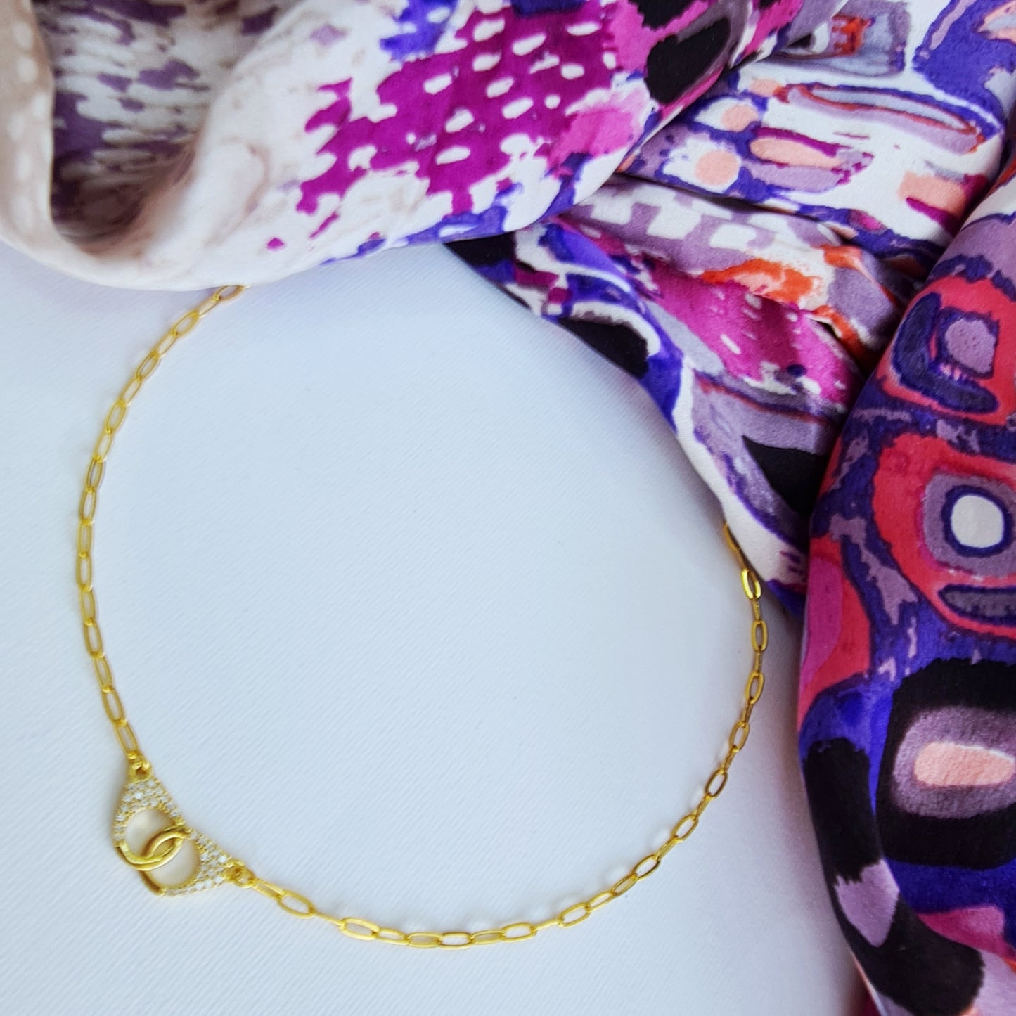 MiniLux DinVan" Zirconia Cuffs" necklace