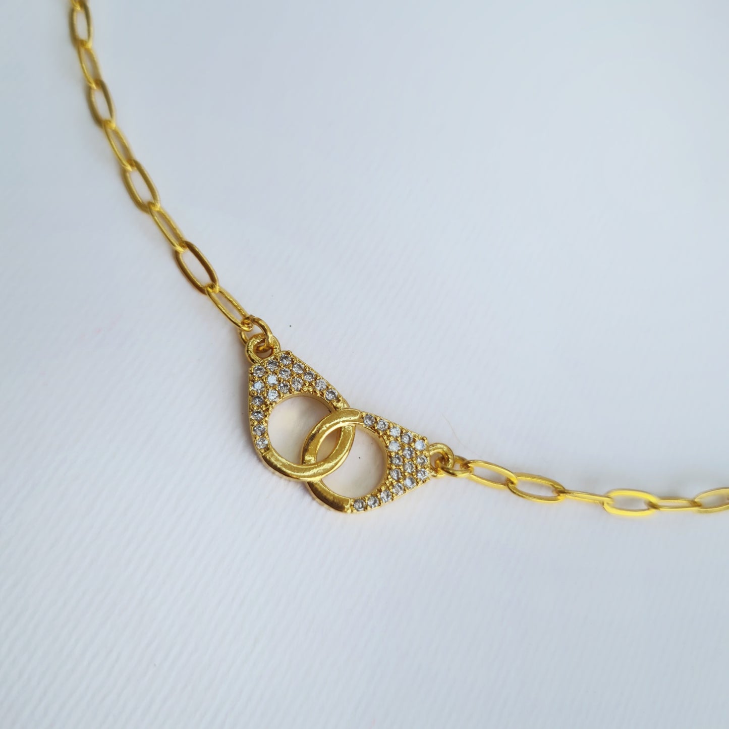 MiniLux DinVan" Zirconia Cuffs" necklace