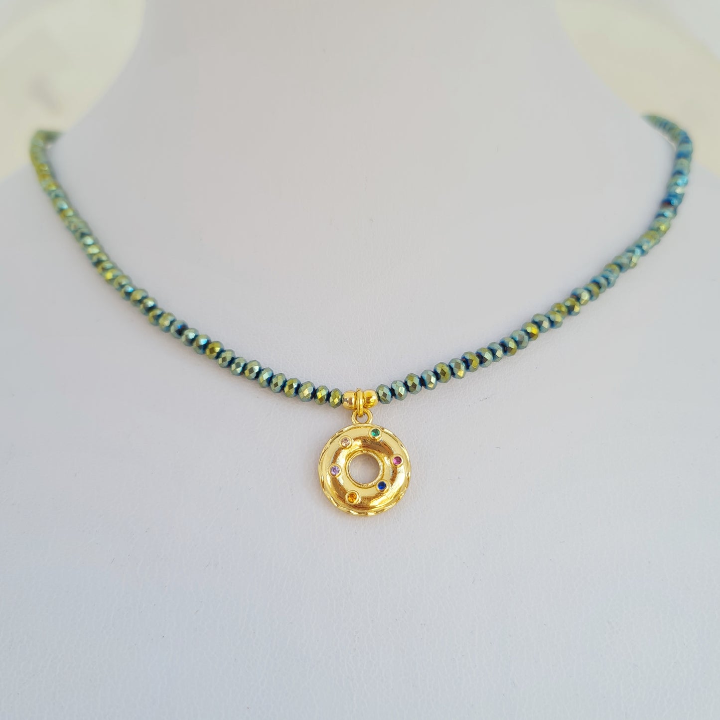 Donut choker necklace