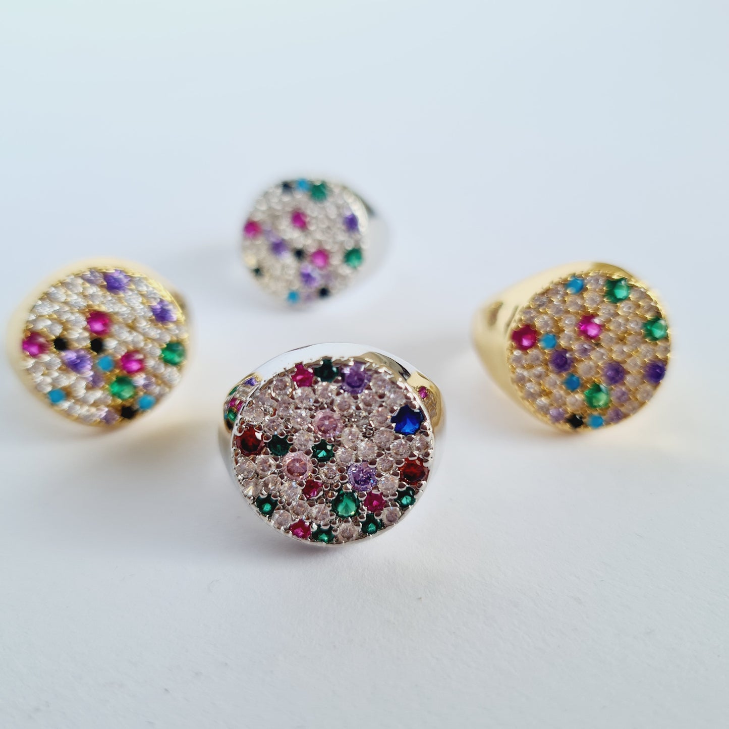 Round Zirconia Ring
