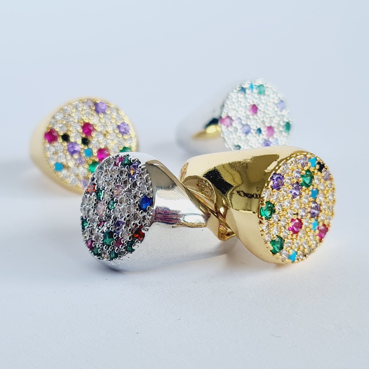 Round Zirconia Ring