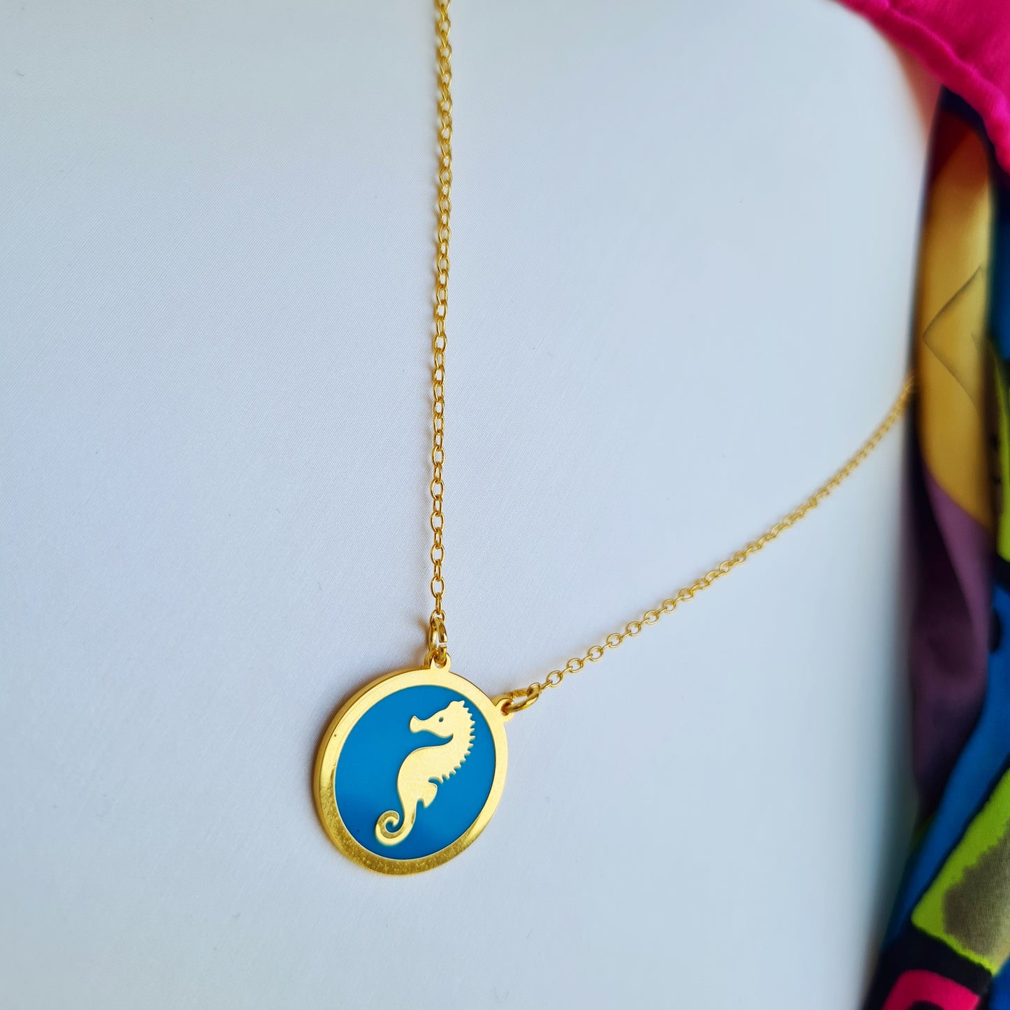 Sea horse or seahorse necklace