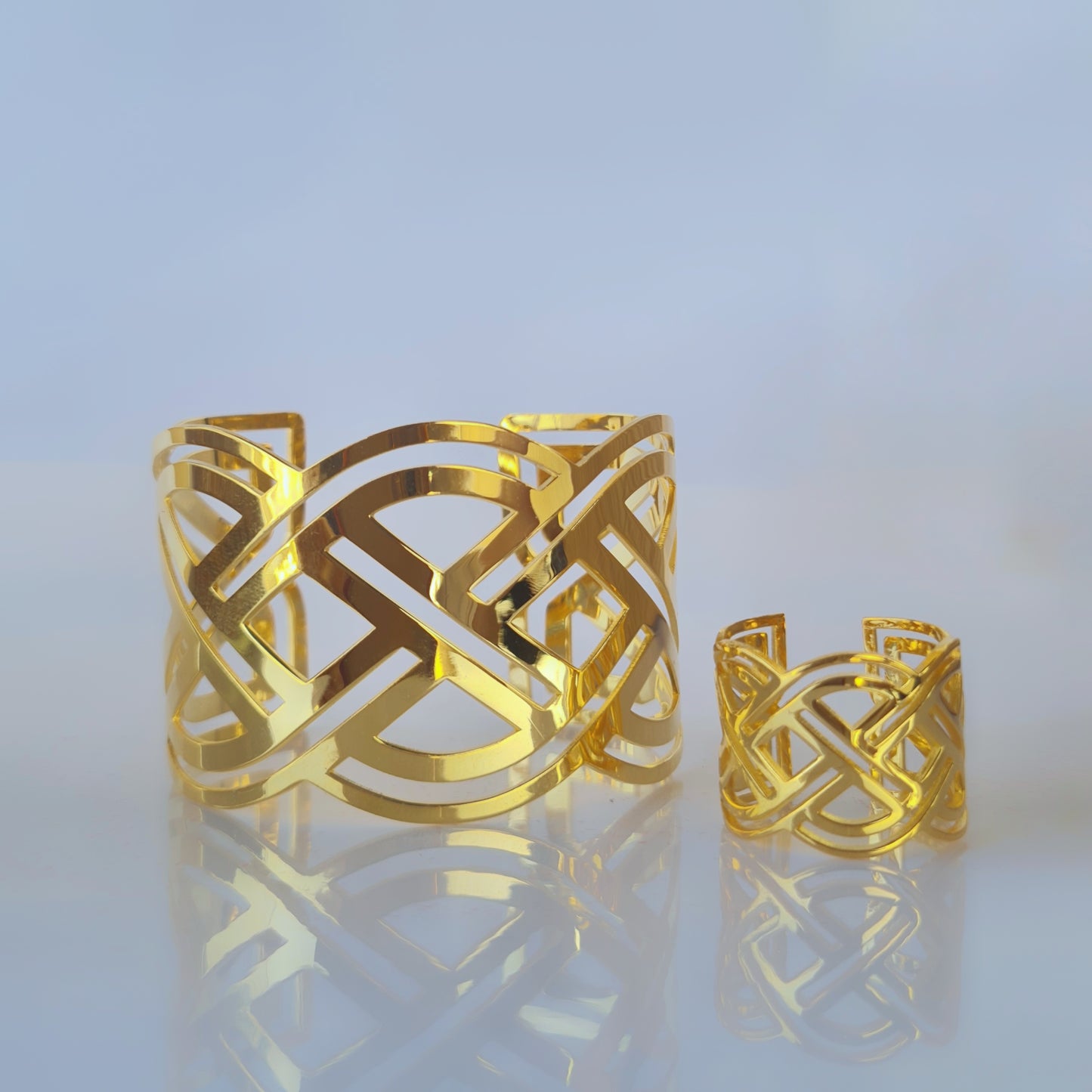 MiniLux "Beirut" cuff Bracelet