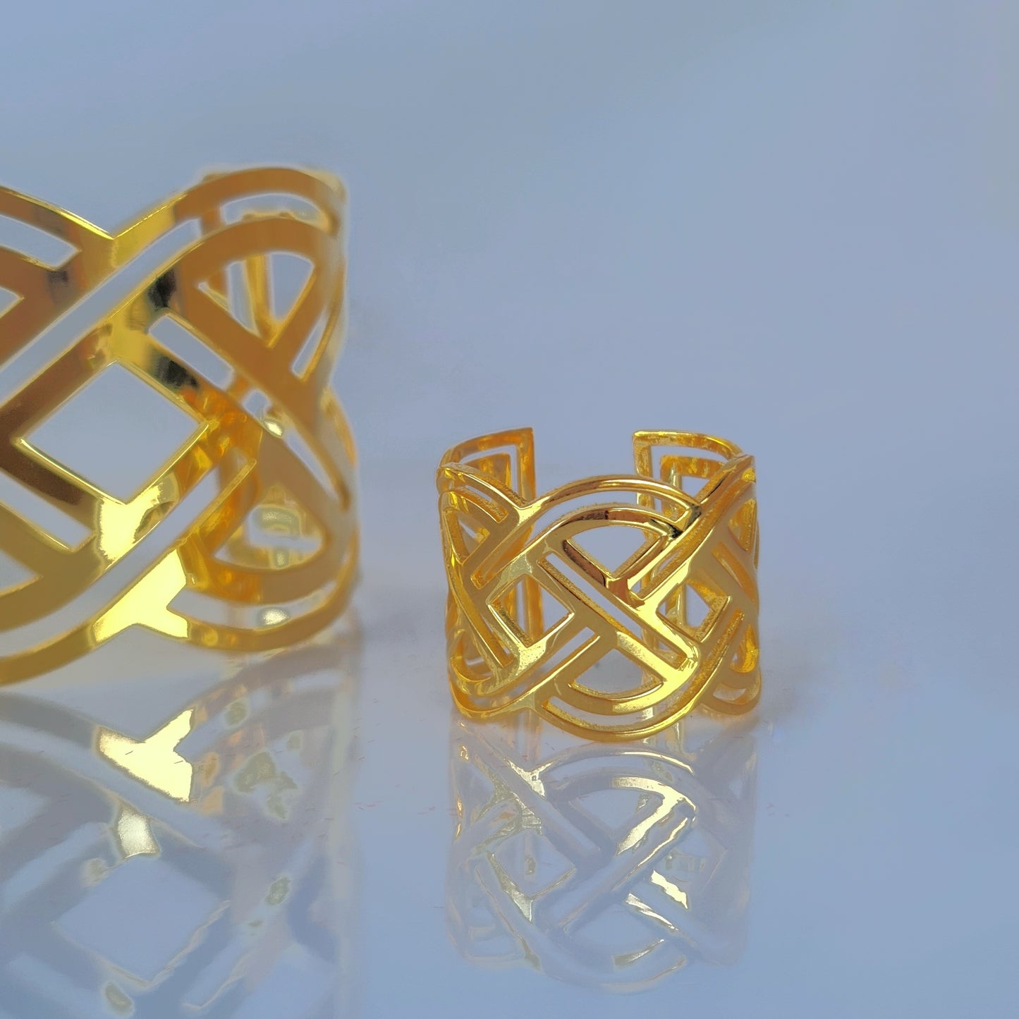 MiniLux "Beirut" cuff Bracelet