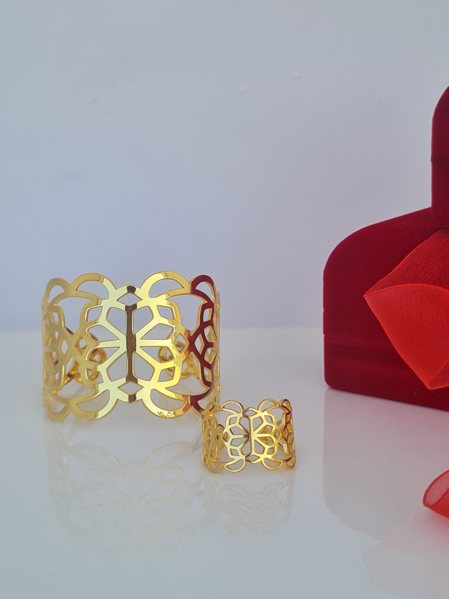 MiniLux "Larnaka" cuff Bracelet