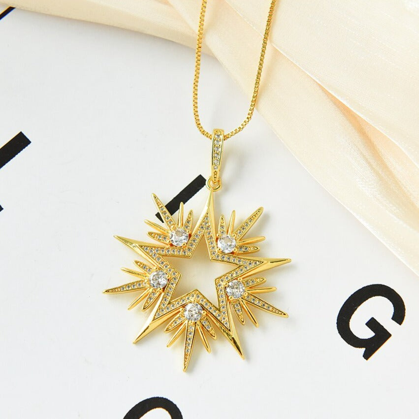 MiniLux star necklace