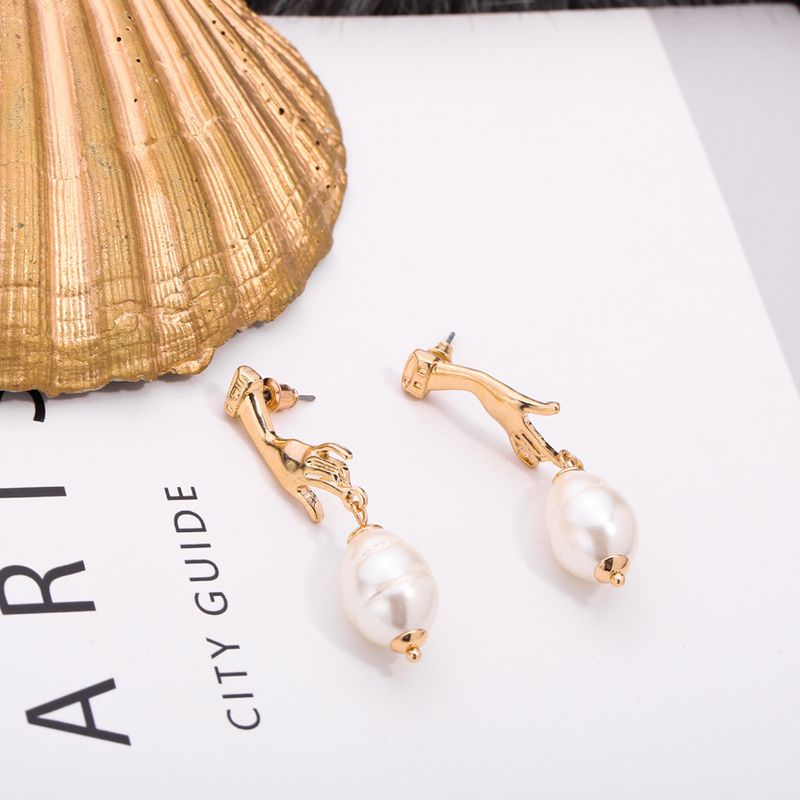 MiniLux NY trendy earrings