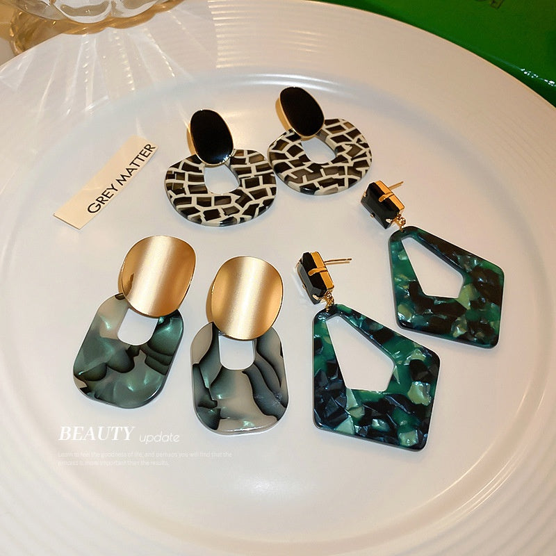 Brick drop earrings