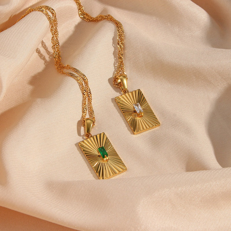 Minilux sun rays necklace