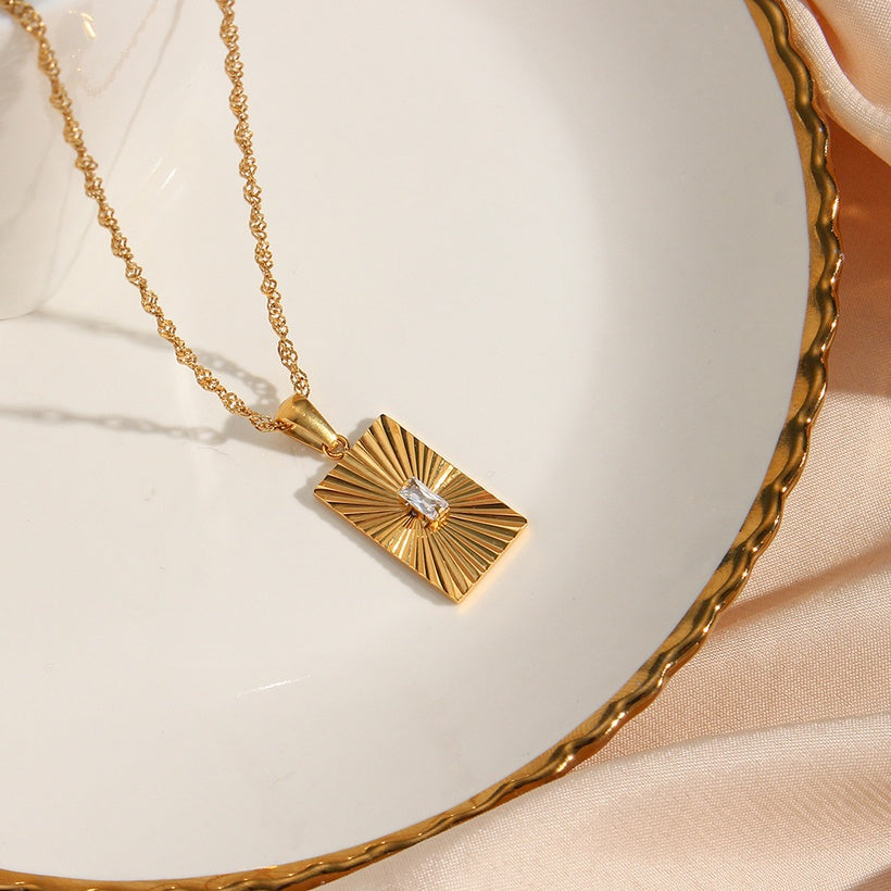 Minilux sun rays necklace