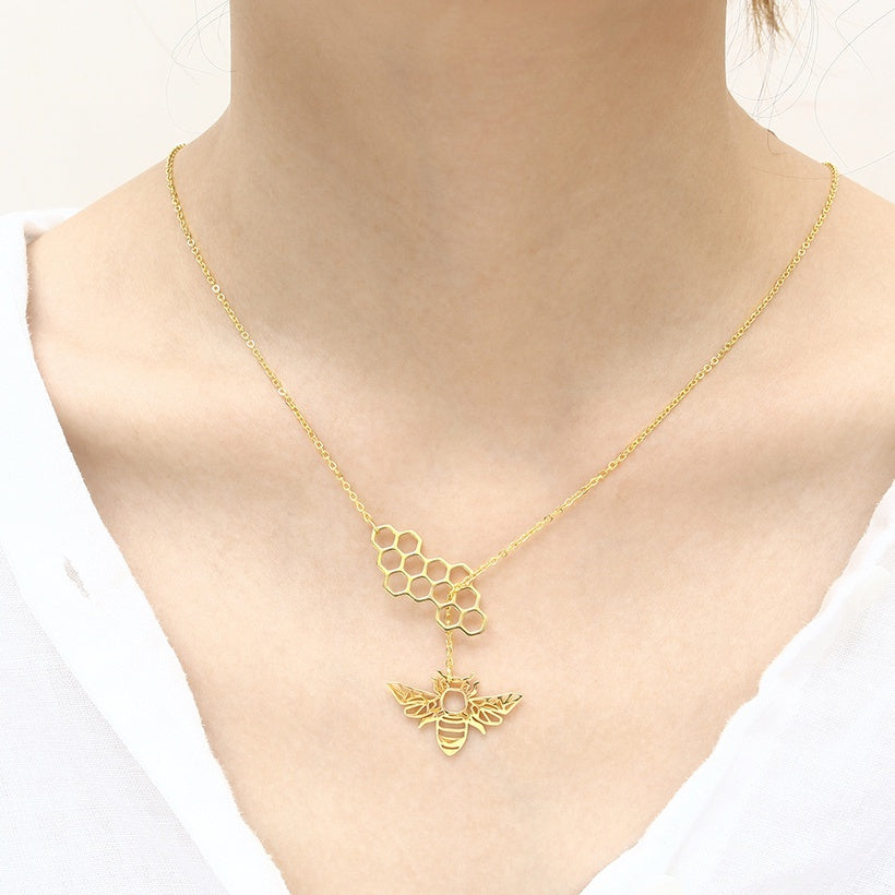 Bee necklace