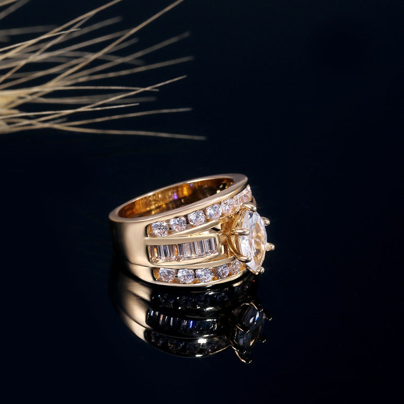 MiniLux Diamond Zirconia Ring