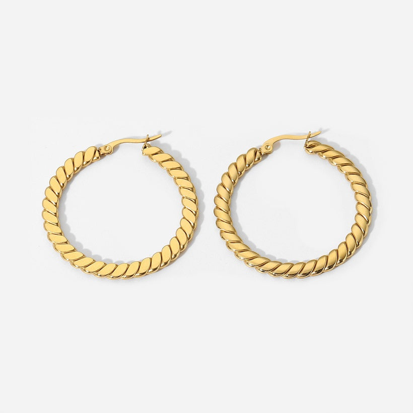 Twisted hoops earrings