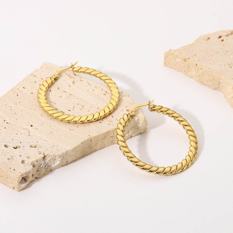 Twisted hoops earrings