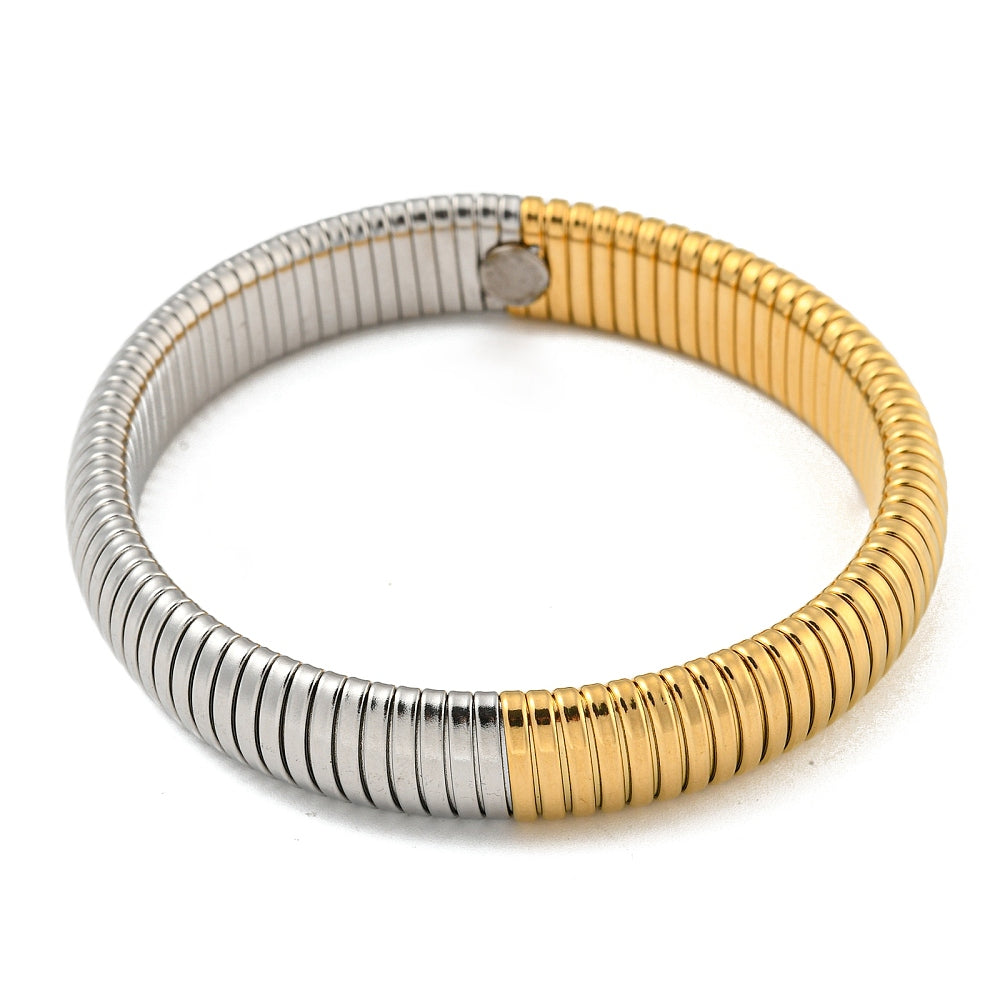 Slink chain bangle