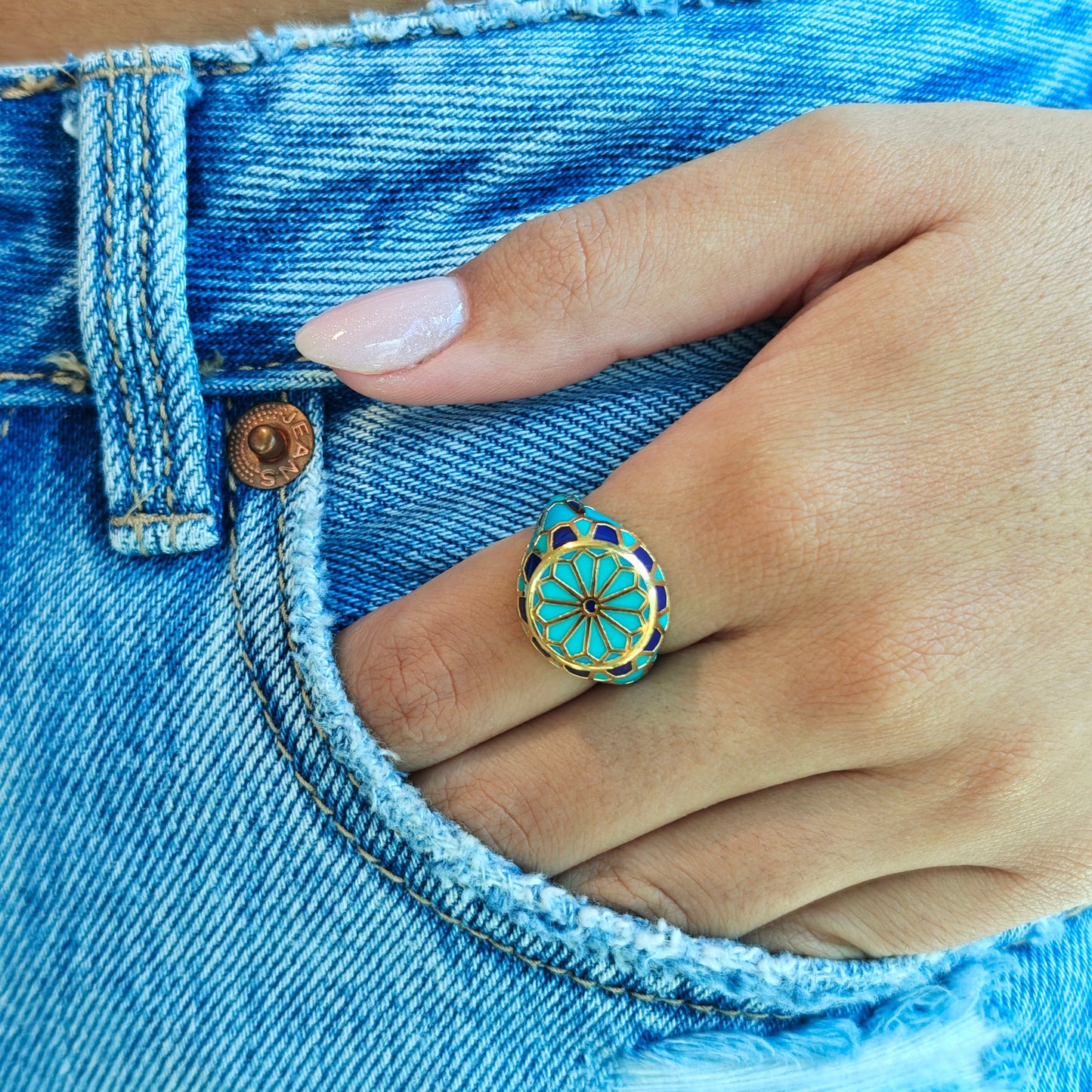 Arabesque Series – Azure Mosaic Ring