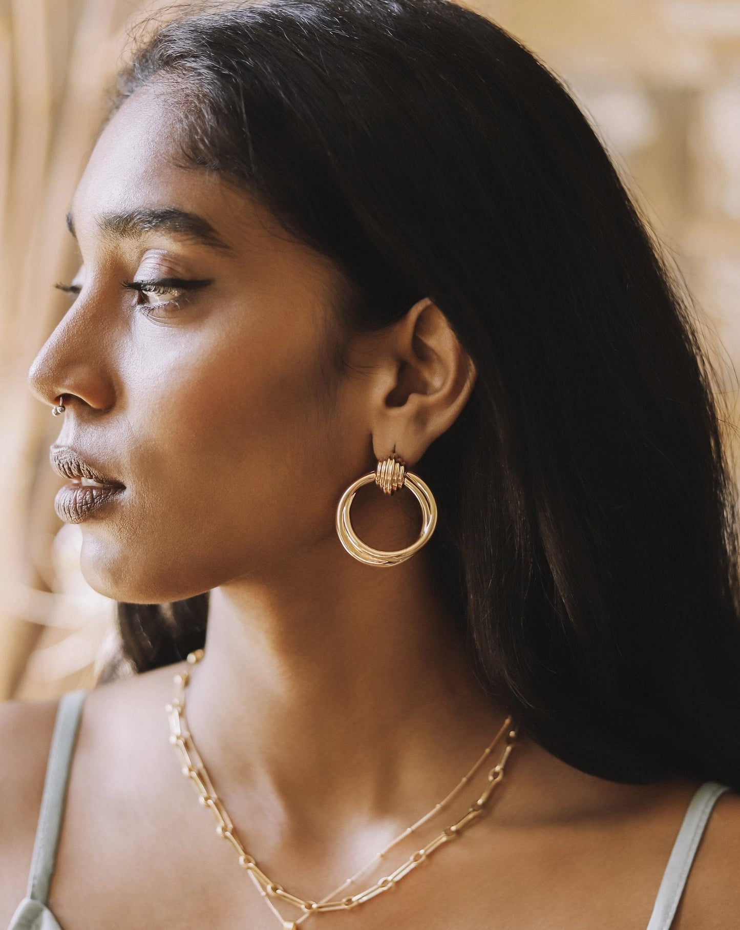 Round geometric earrings