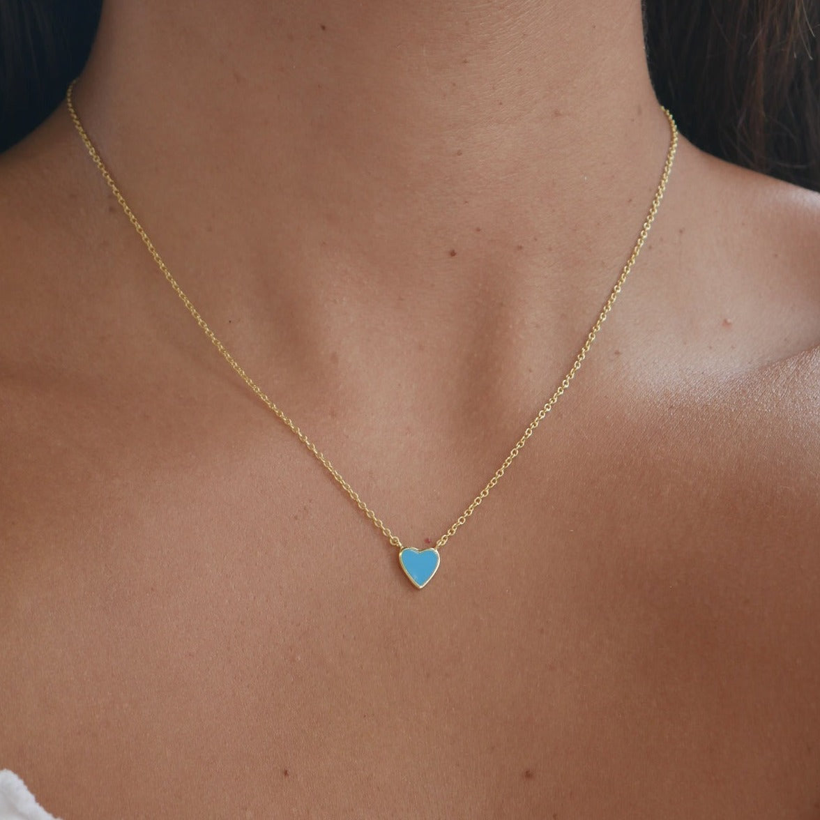 MiniLux Enamel solid Gold heart necklace