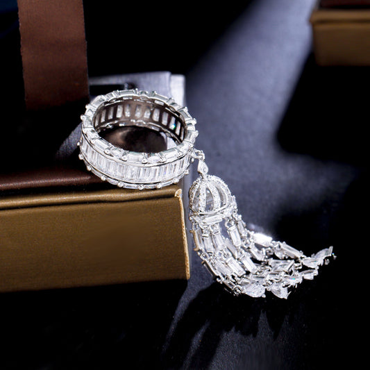 MiniLux "Tassel" ring