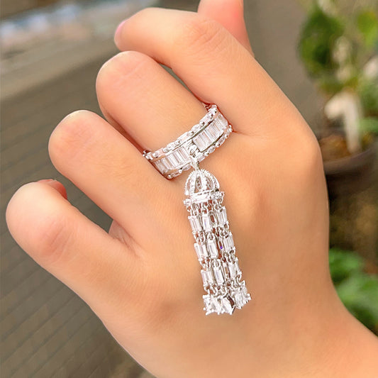 MiniLux "Tassel" ring