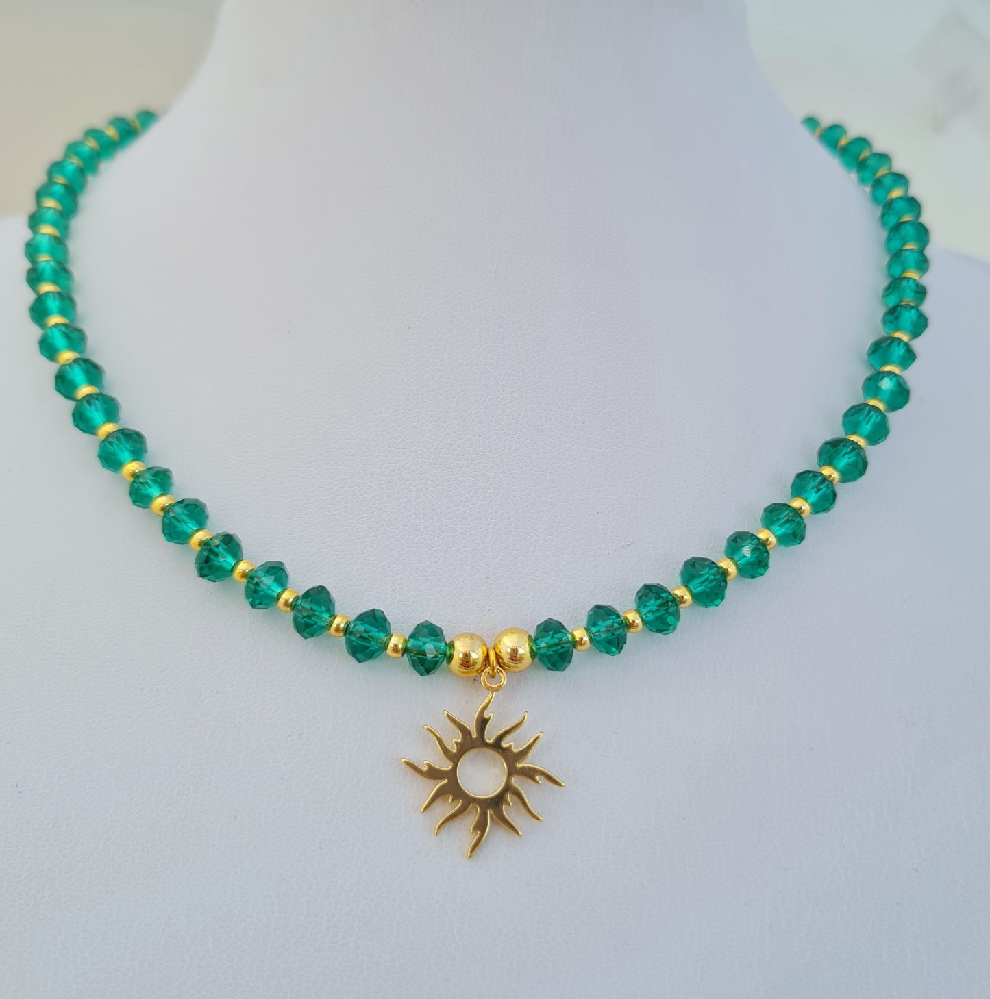 Green sun necklace