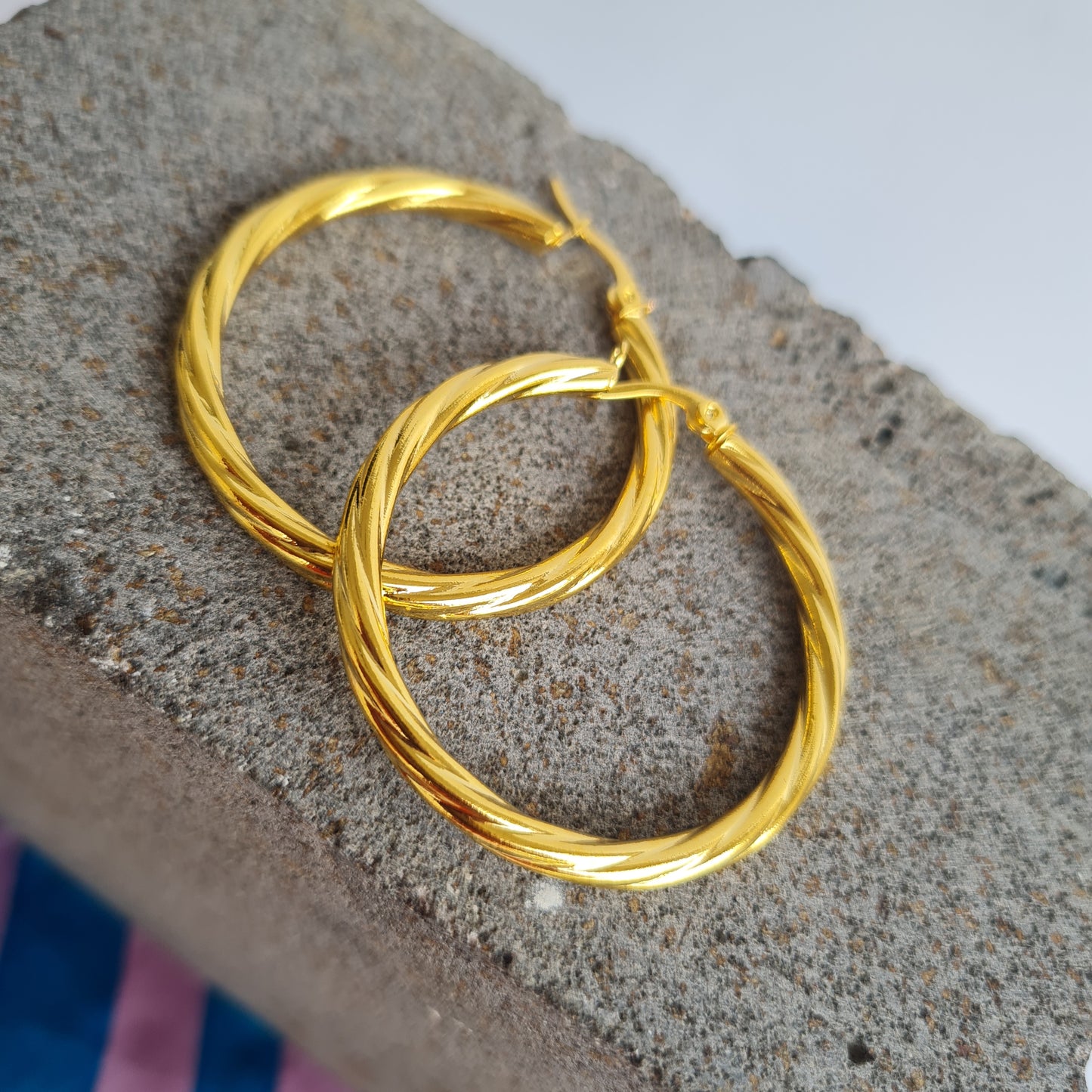 18k gold plated Hoops medium size