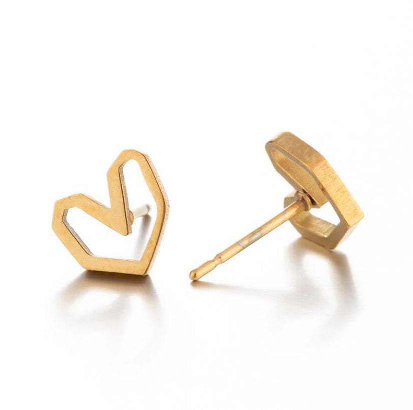 Heart golden stud earrings